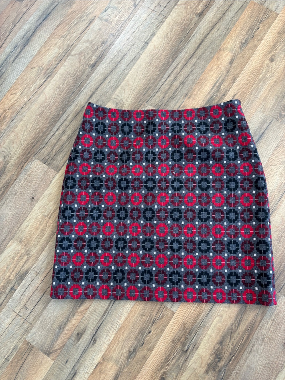Talbots Red and Gray Geometric Pencil Wool Skirt